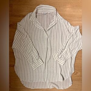 3/$30 - REITMANS Striped White and Black Women's Blouse